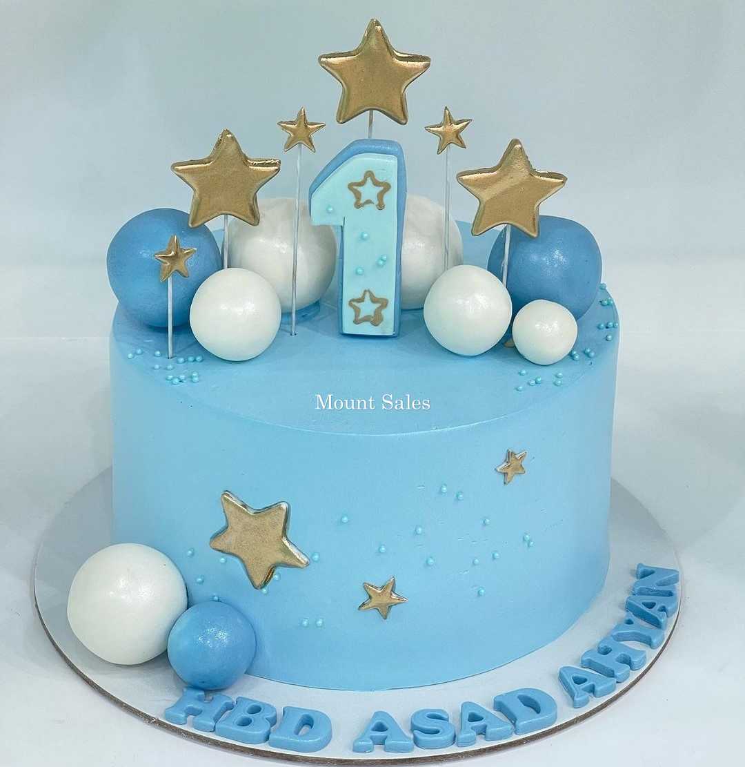 Premium RED N White Velvet Cake